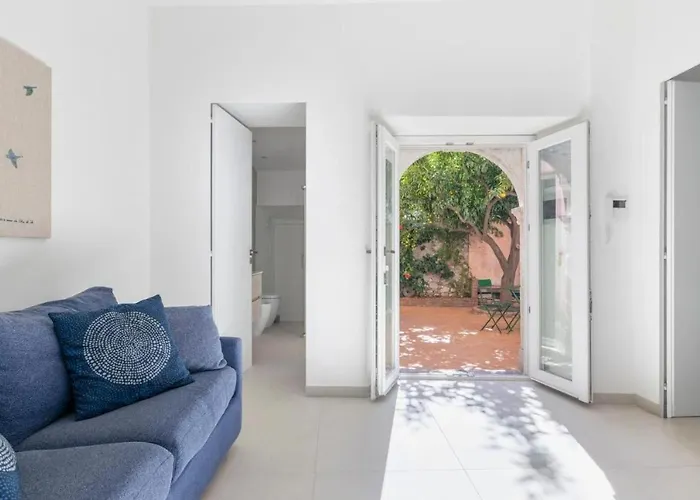 Ottaviano House